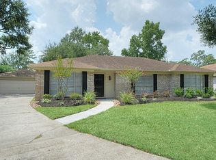 17523 Huntersglen Cir, Humble, TX 77396