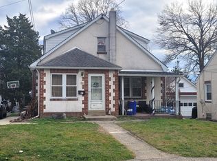 52 Fairview Rd, Clifton Heights, PA 19018