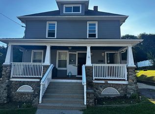 11 Tudor St #3, Waterbury, CT 06704