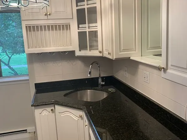 86 Bishop Dr Unit 86, Framingham, MA 01702