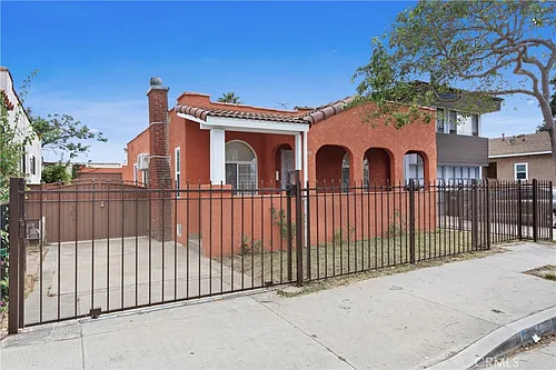 236 W Arbor Vitae St Photo 1