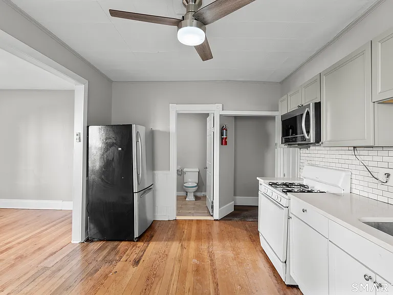 394 Gregory St #2 — Photo 6