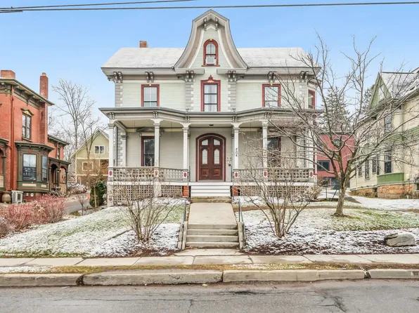 204 South Union Street #2, Burlington, VT 05401