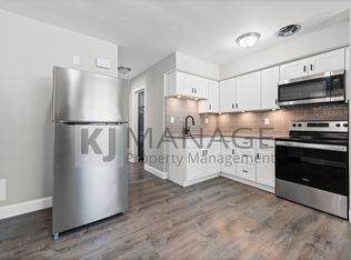 3413 Elizabeth St, Wayne, MI 48184