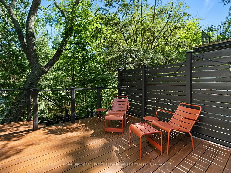 65 Highland Ave — Photo 17