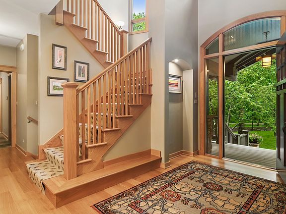 5th image of 3214 Westover Ln