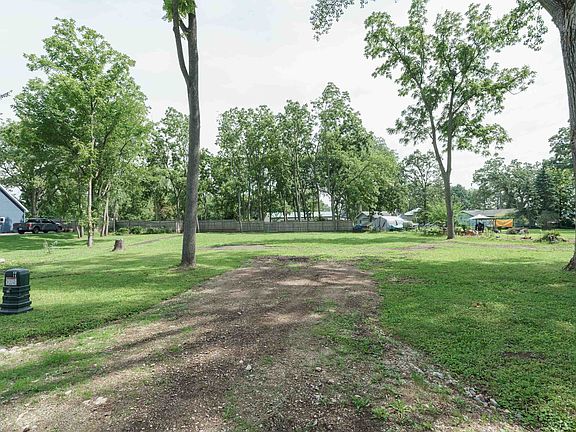 2nd image of N1032 Olson Rd