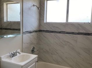 6 Garden Ct APT 8, Belmont, CA 94002