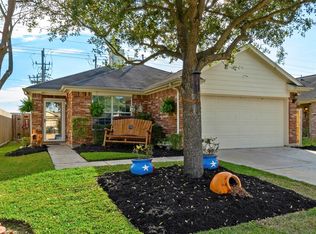 8538 Chaletford Dr, Houston, TX 77044