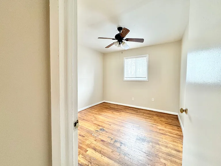 701 S Chapman St #7 — Photo 7