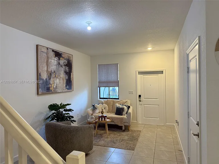 23049 SW 129th Pl — Photo 3