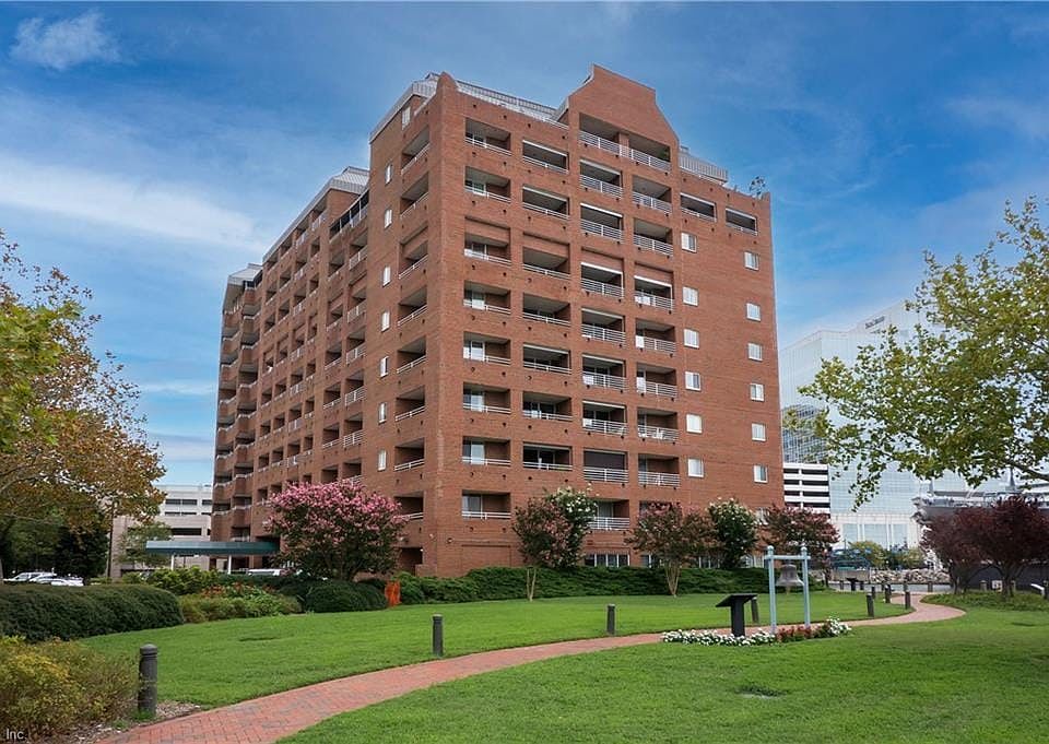 1st image of 215 Brooke Ave APT 501