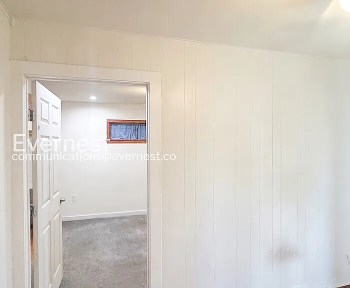 118 Cravens Ave — Photo 16