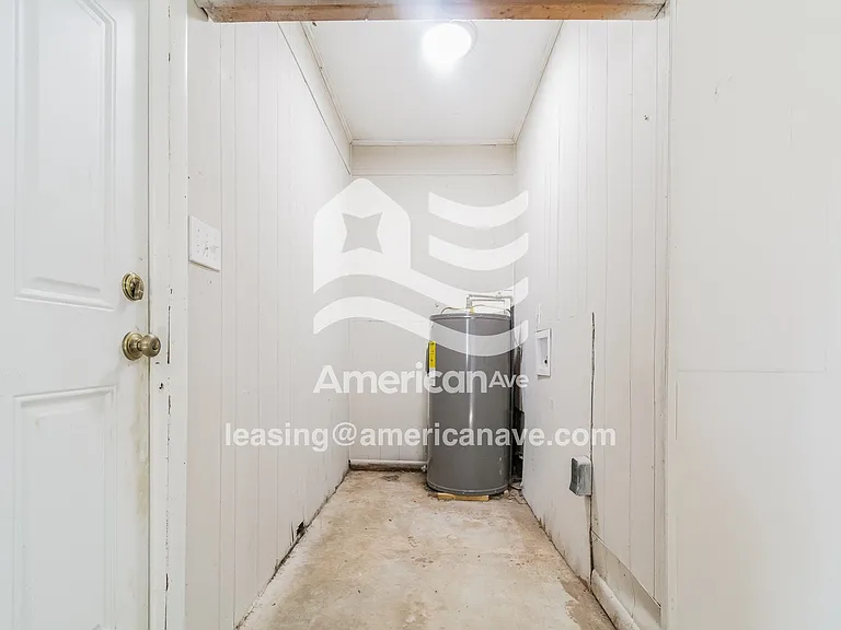 92650_013_wm_-_laundry_room_13208533.jpg