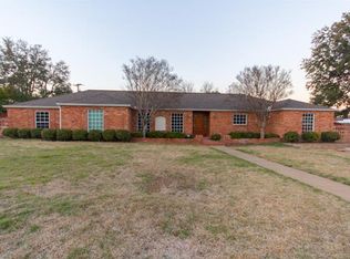 6525 Stonebrook Cir, Dallas, TX 75240