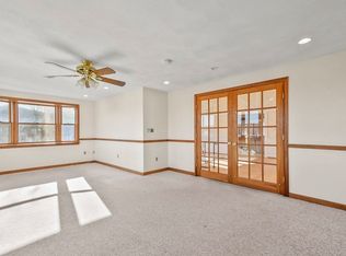 72 Cambridge Rd #2, Woburn, MA 01801