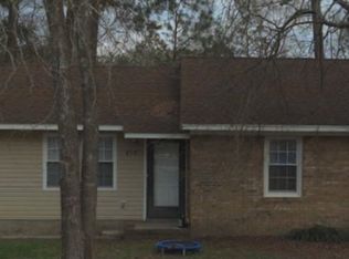 414 Kenwood Dr, Jacksonville, NC 28540