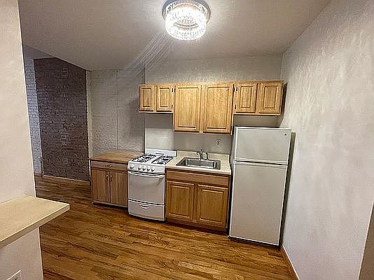 2nd image of 1155 3rd Ave APT 7