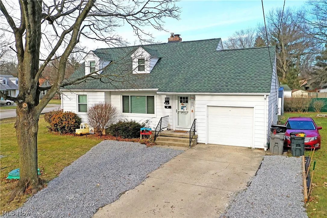 2218 Kirk Rd photo 1
