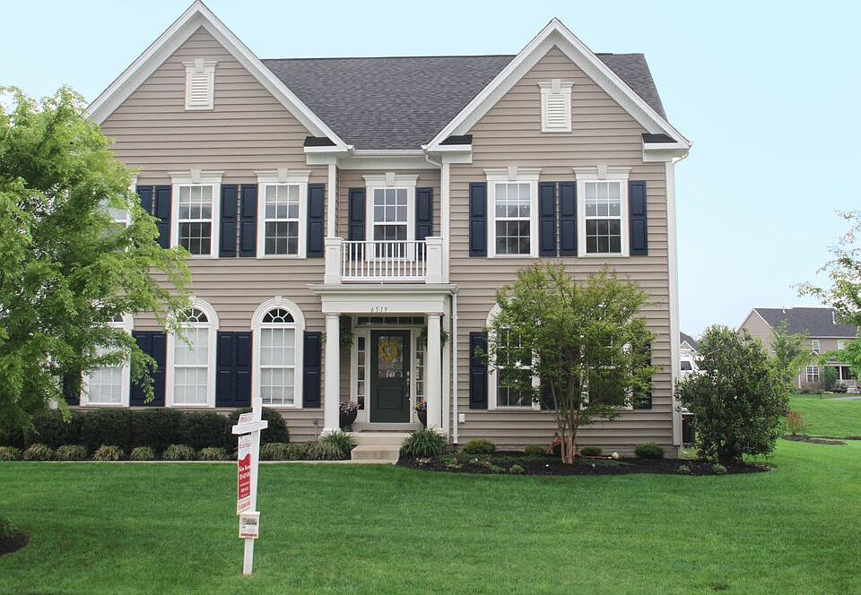 1st image of 6519 Macklin St