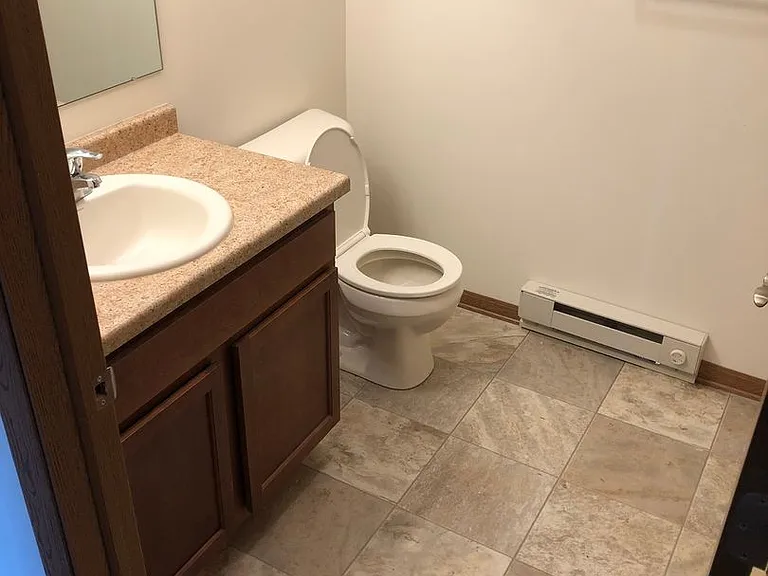 2826 & 2858 Holiday Dr #2 — Photo 11