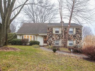 1280 Country Ln, West Chester, PA 19380