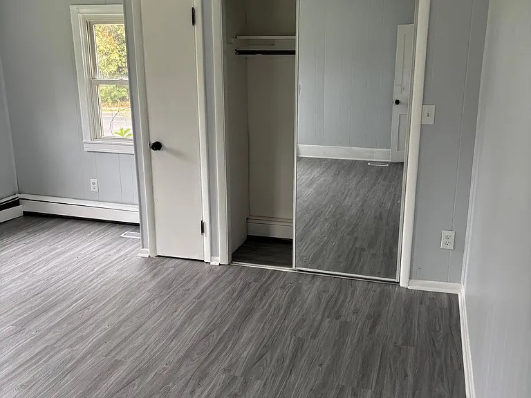 928 & 930 Main St #1 — Photo 3