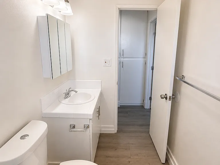 1735 Coronado Ave. — Photo 20