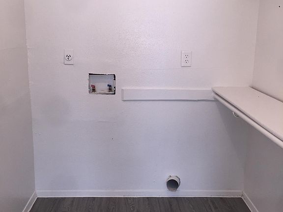 3rd image of 10050 Westpark Dr APT 1106