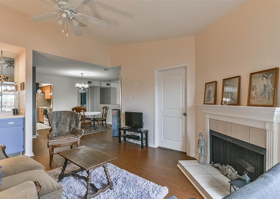 1st image of 18800 Egret Bay Blvd APT 1604