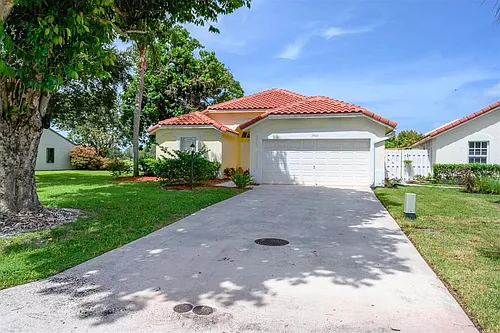 2606 Bedford Mews Dr Photo 1