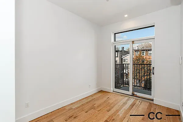 Rented by ERNY LLC | media 4