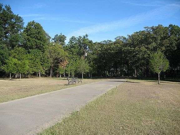 2nd image of 3840 N Highway 121