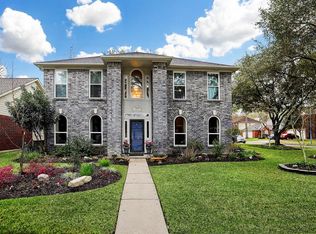 7906 Duncansby Vale Rd, Houston, TX 77095