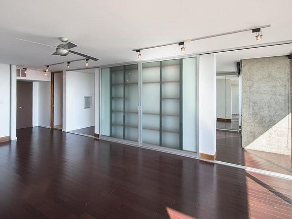 4th image of 8787 Shoreham Dr Unit 128