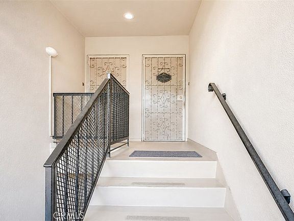 4th image of 3166 S Sepulveda Blvd Unit 6