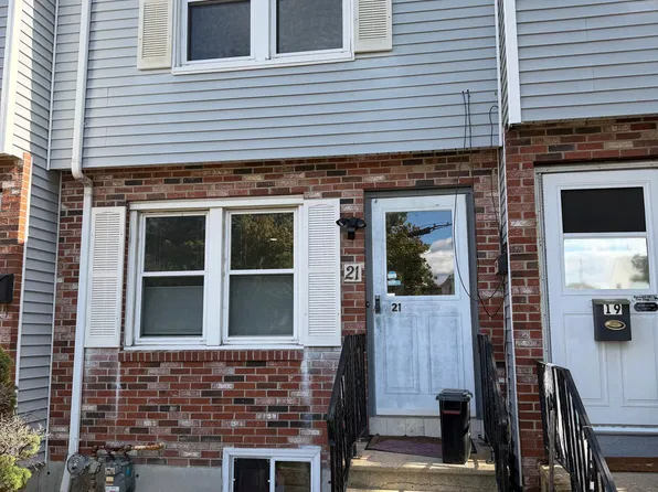 21 Myrtle St, Somerville, MA 02145