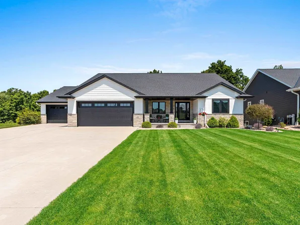 3567 Black Sheep Way, Green Bay, WI 54311