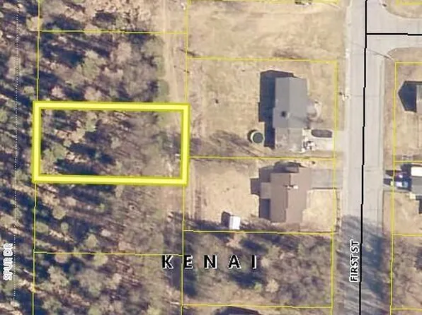 1048 Spur Dr, Kenai, AK 99611
