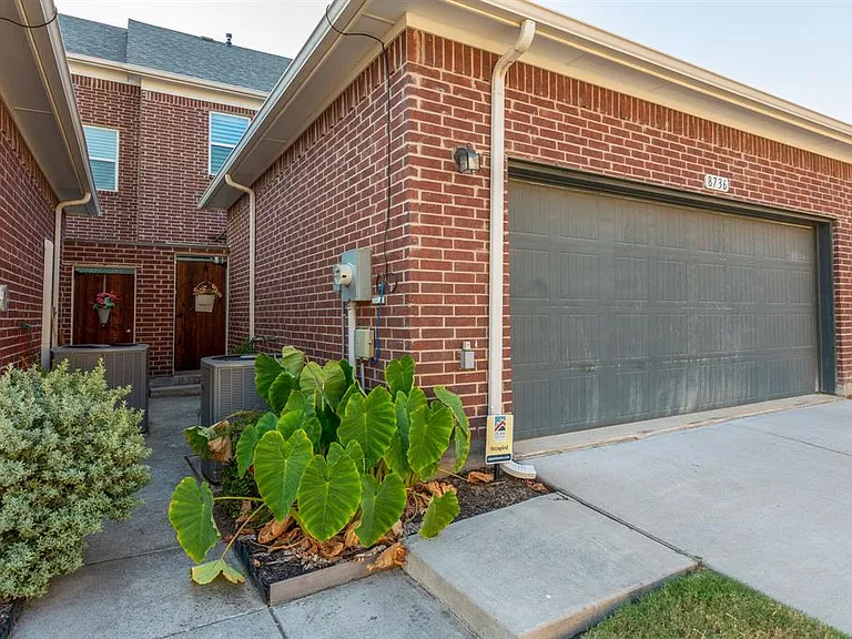 8736 Madrid St — Photo 39