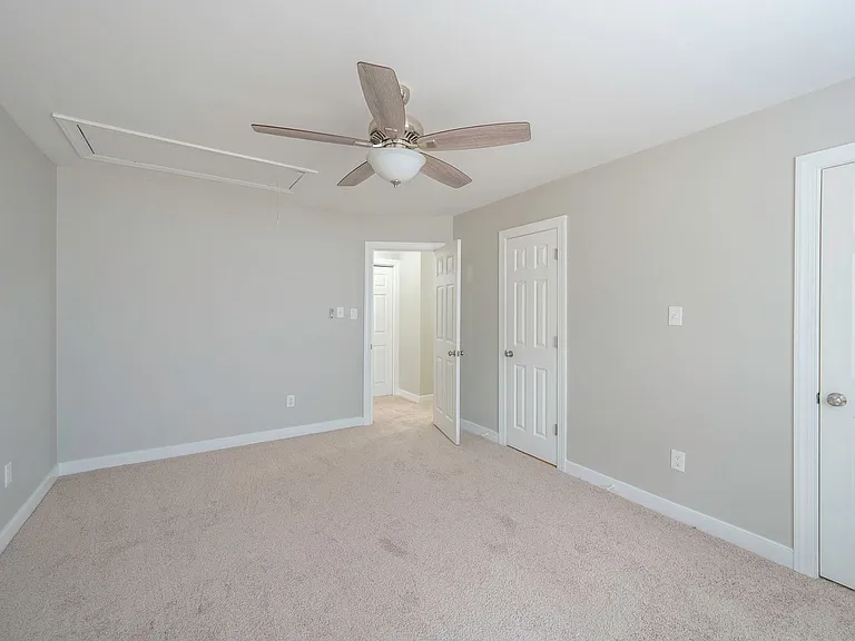 12933 Church Ct — Photo 15