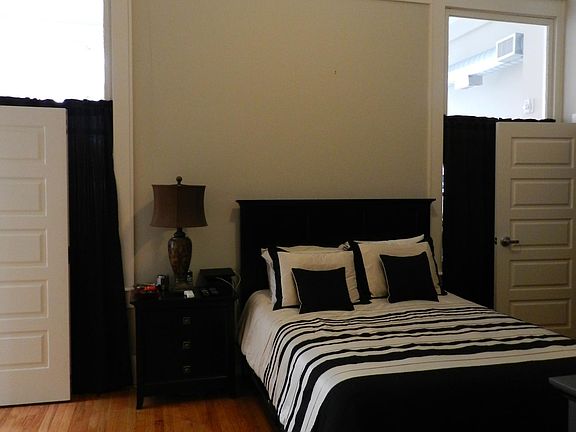 3rd image of 430 S Gay St APT 301