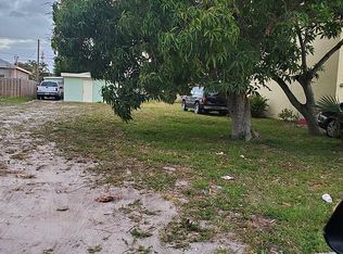 NE 13th Ave, Boynton beach, FL 33435