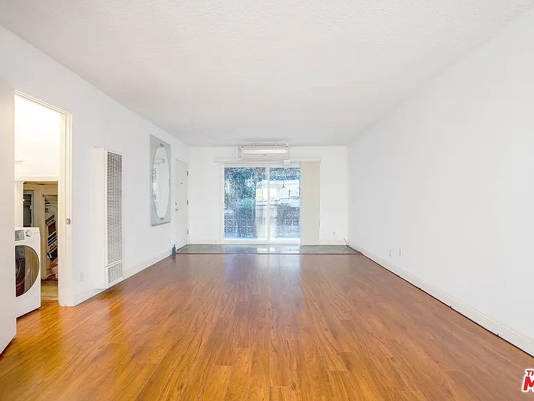 446 S Saint Andrews Pl #3 — Photo 3