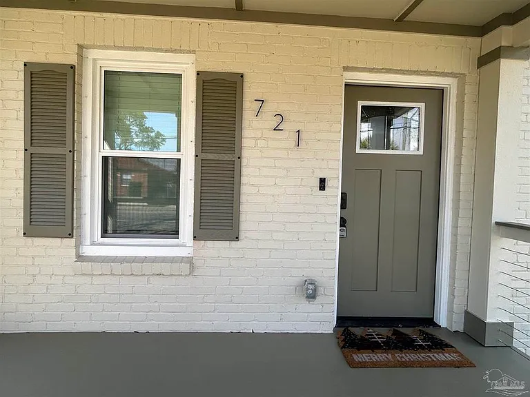 721 W Jordan St — Photo 2