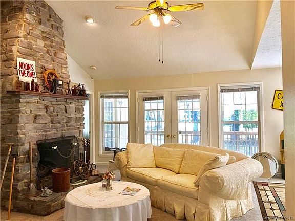 3rd image of 8631 Sherrills Creek Dr