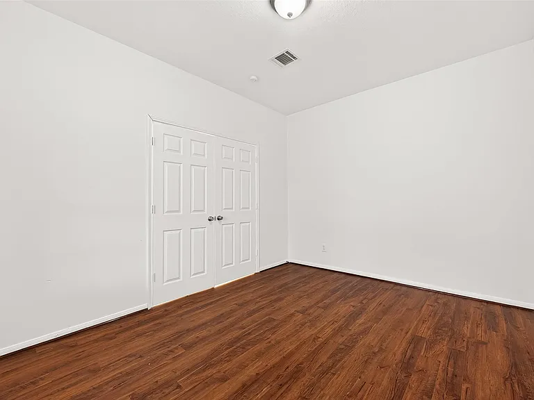 22303 Naple Hollow Ln — Photo 24