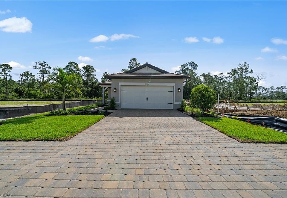 1st image of 2094 Seville LN
