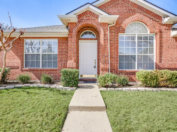 8611 Ironwood Dr, Irving, TX 75063