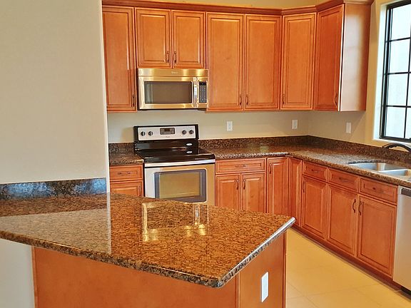 3rd image of 4241 N Pebble Creek Pkwy Unit 51